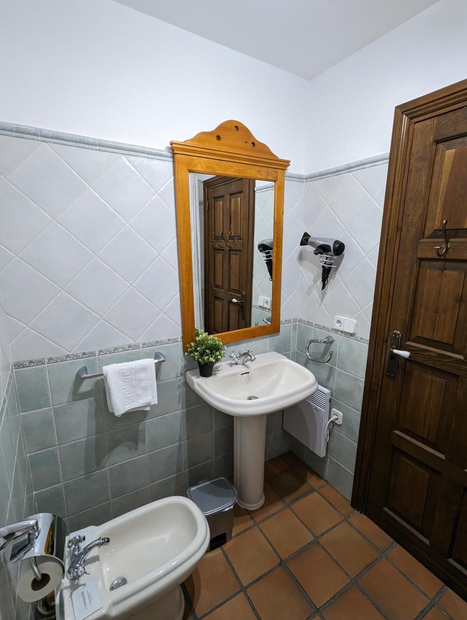 Apartamentos Hoz Del Huecar Cuenca  Exterior photo