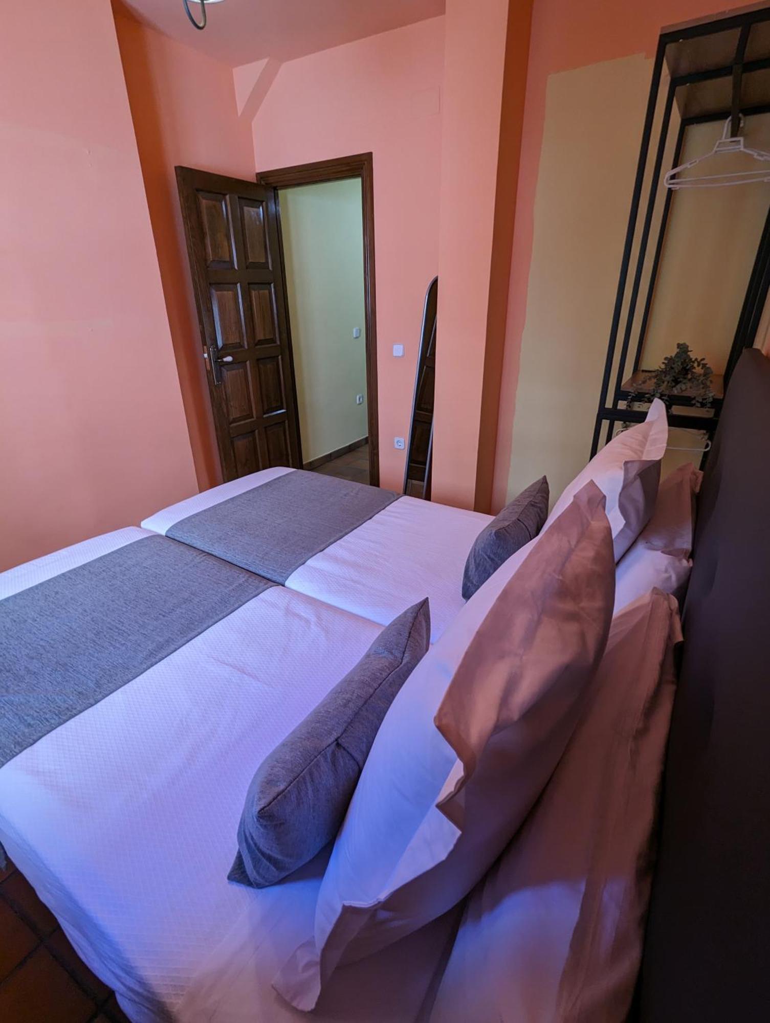 Apartamentos Hoz Del Huecar Cuenca  Exterior photo